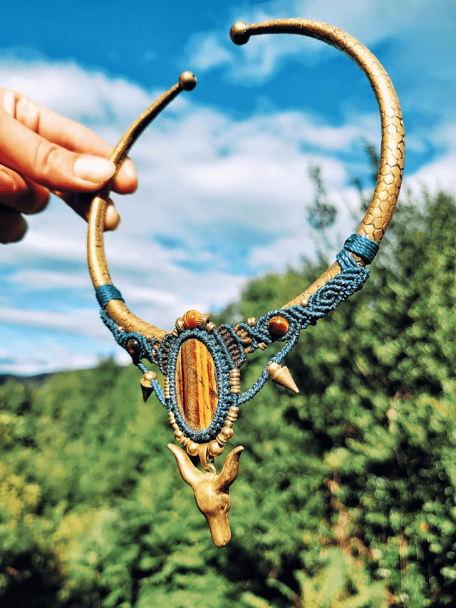 Collier torque et oeil de tigre