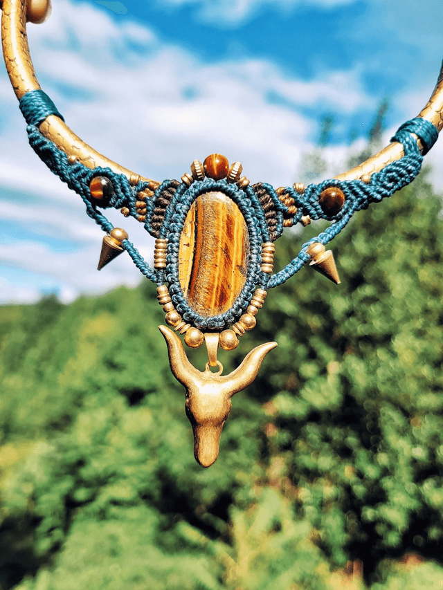 Collier torque et oeil de tigre